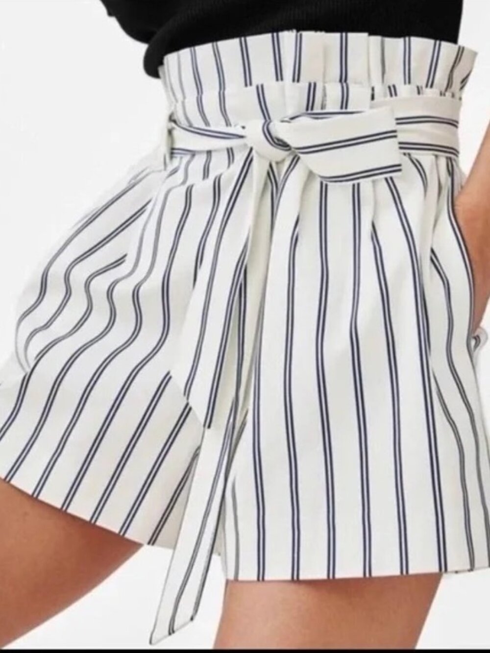 Zara Paperbag Tie Waist Striped Short XS